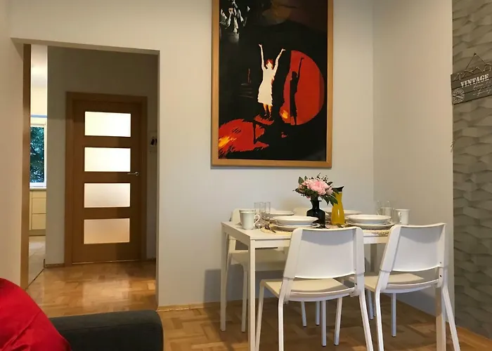 Rent0Nline Hoza Apartment Center Metro