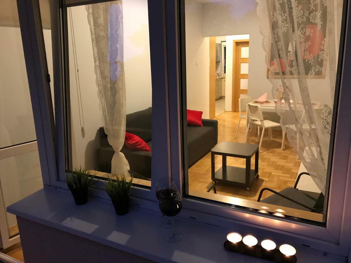 Rent0nline Hoza Center Metro Leilighet